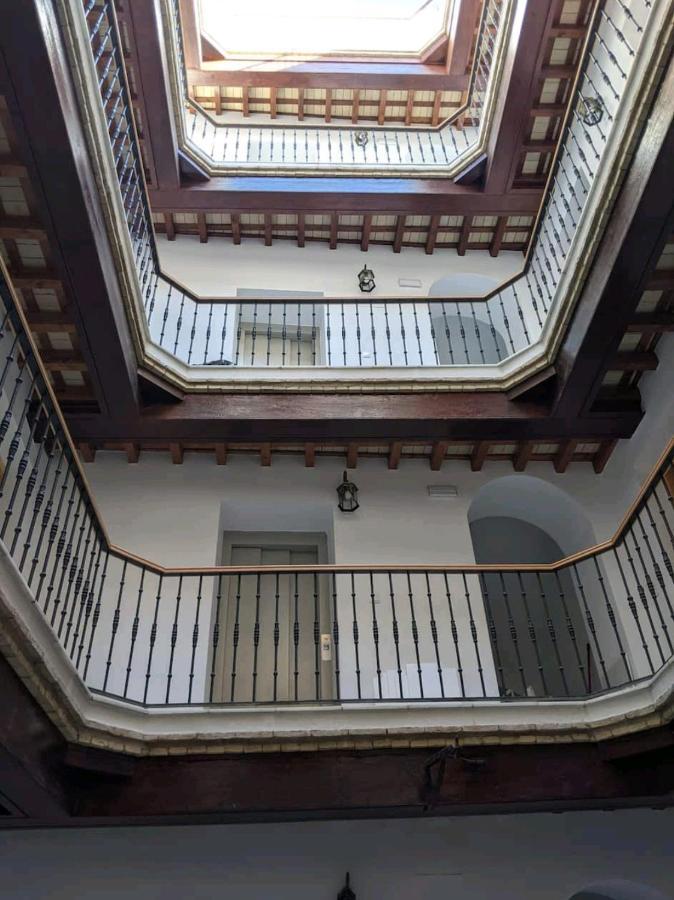 Lindo Piso En El Centro Historico De Cadiz Apartment Luaran gambar